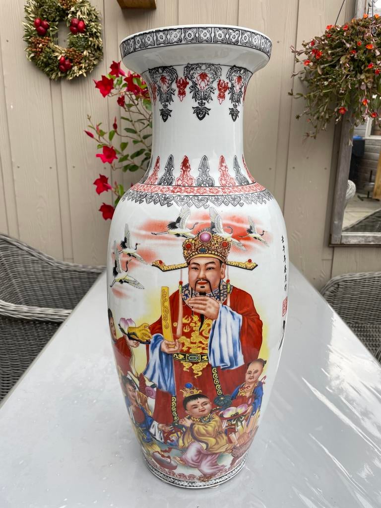 Grote Chinese porseleinen vaas met keizer en kinderen, Antiek en Kunst, Antiek | Vazen, Ophalen