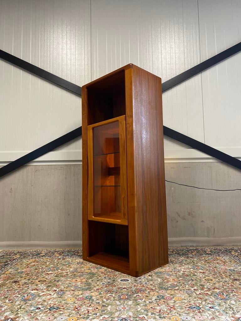 Vintage Silkeborg Vitrinekast Massief Teak Scandinavisch, Huis en Inrichting, Kasten | Vitrinekasten, Ophalen, Met deur(en), Glas
