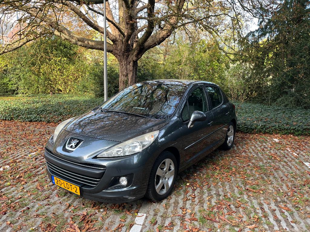 Peugeot 207 1.6 VTI 2010 Grijs - NIEUWE APK, Voorwielaandrijving, Stof, Origineel Nederlands, Handgeschakeld