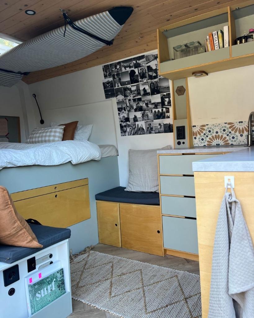 Huis op wielen: Volkswagen Crafter, Caravans en Kamperen, Campers, Buscamper of Camperbus, Volkswagen, Tot en met 2, Diesel