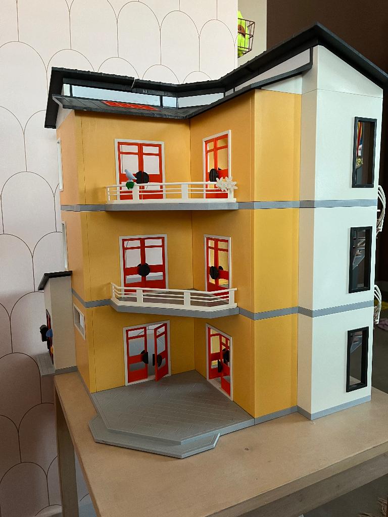 Playmobil huis - City Life modern woonhuis, Ophalen, Zo goed als nieuw, Complete set