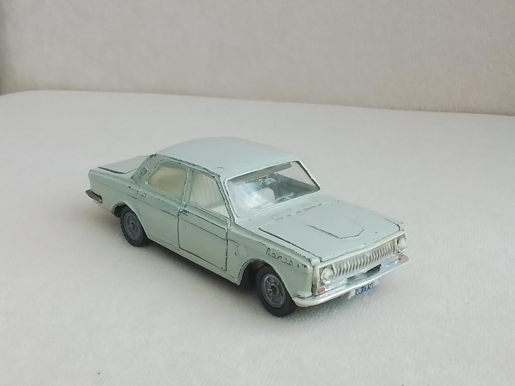 Gaz 2401 Volga Vatutin Toy Factory Kiev Novoexport ussr, Hobby en Vrije tijd, Modelauto's | 1:43, Ophalen of Verzenden, Gebruikt