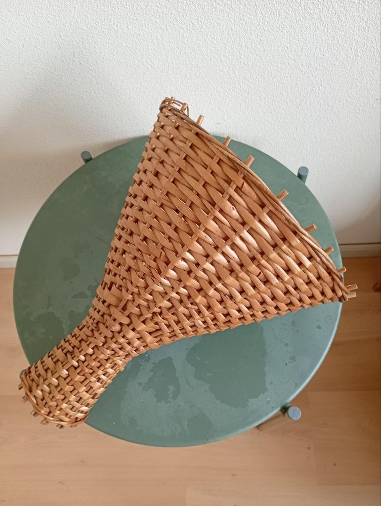 Lampen kap, rotan, Ophalen of Verzenden, Zo goed als nieuw, Rond, 25 tot 50 cm