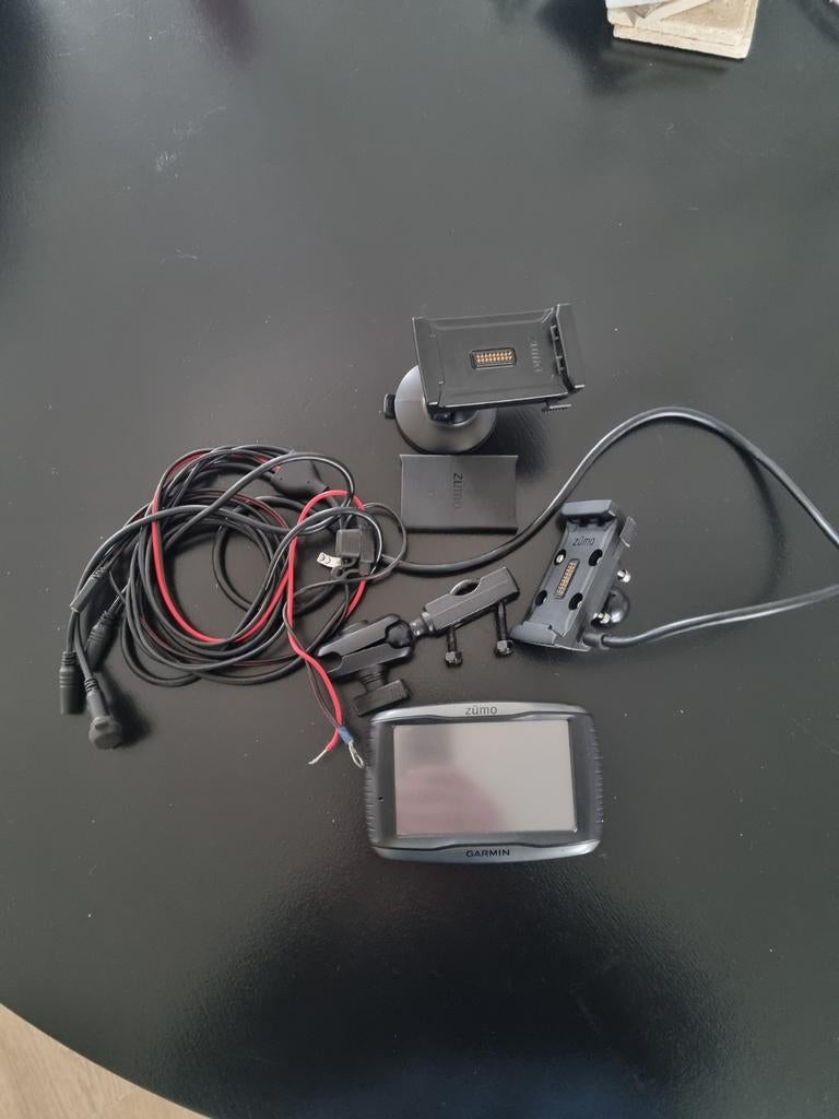 Garmin Zumo 590LM navigatiesysteem met bevestiging, Ophalen of Verzenden, Gebruikt