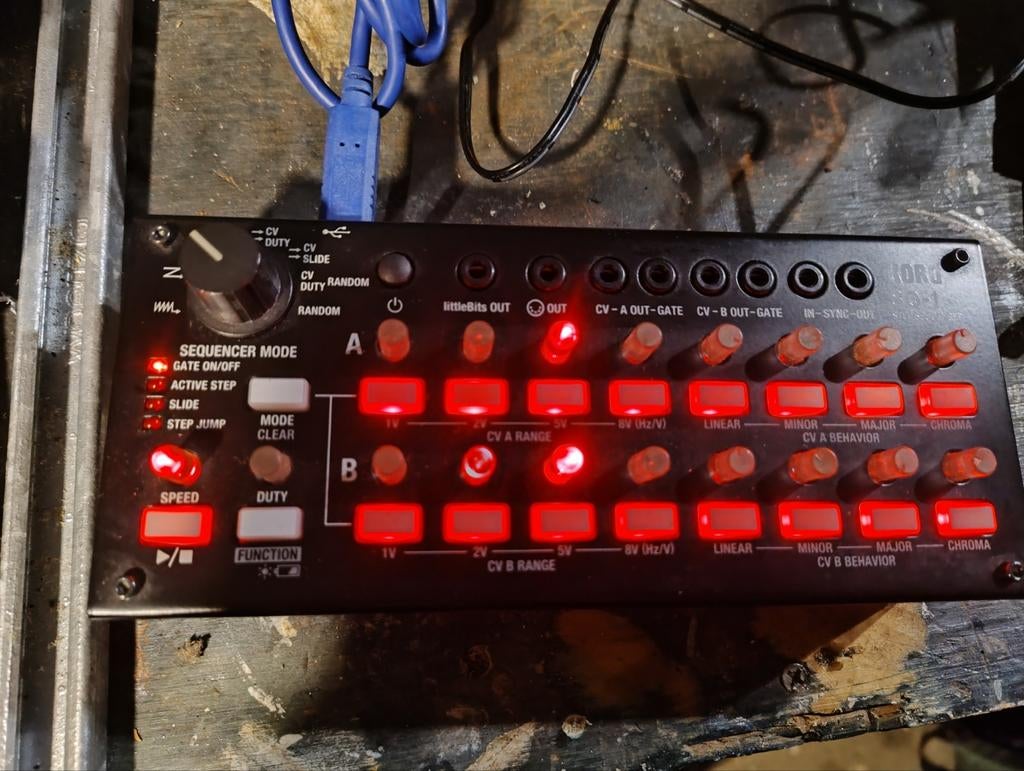 Korg SQ-1 step sequencer, Muziek en Instrumenten, Ophalen of Verzenden, Overige aantallen, Korg