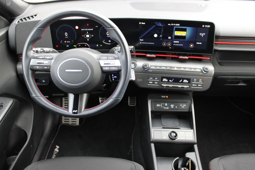 Hyundai KONA 1.6 GDI HEV N Line Ed. | Parkeercamera | Keyles, Gebruikt, Zwart, Leder en Stof, Wit