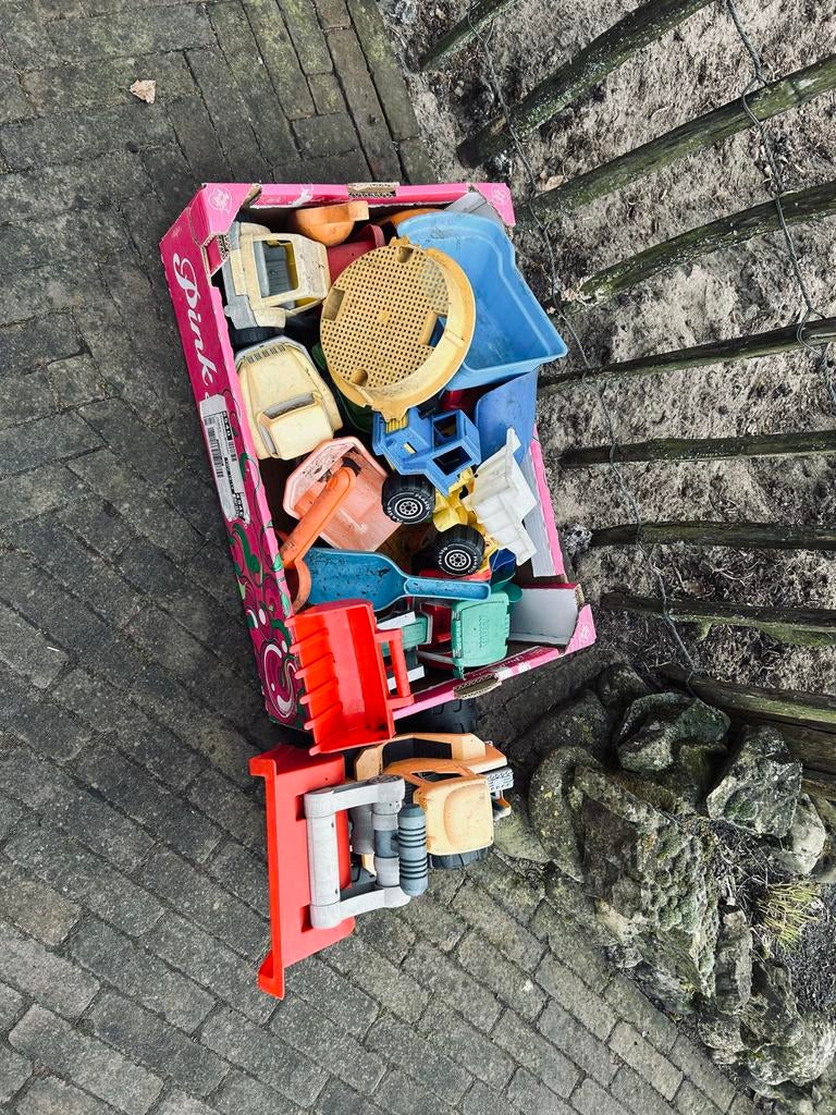 Zandbak speelgoed diverse schepjes en graafmachines, Ophalen, Gebruikt