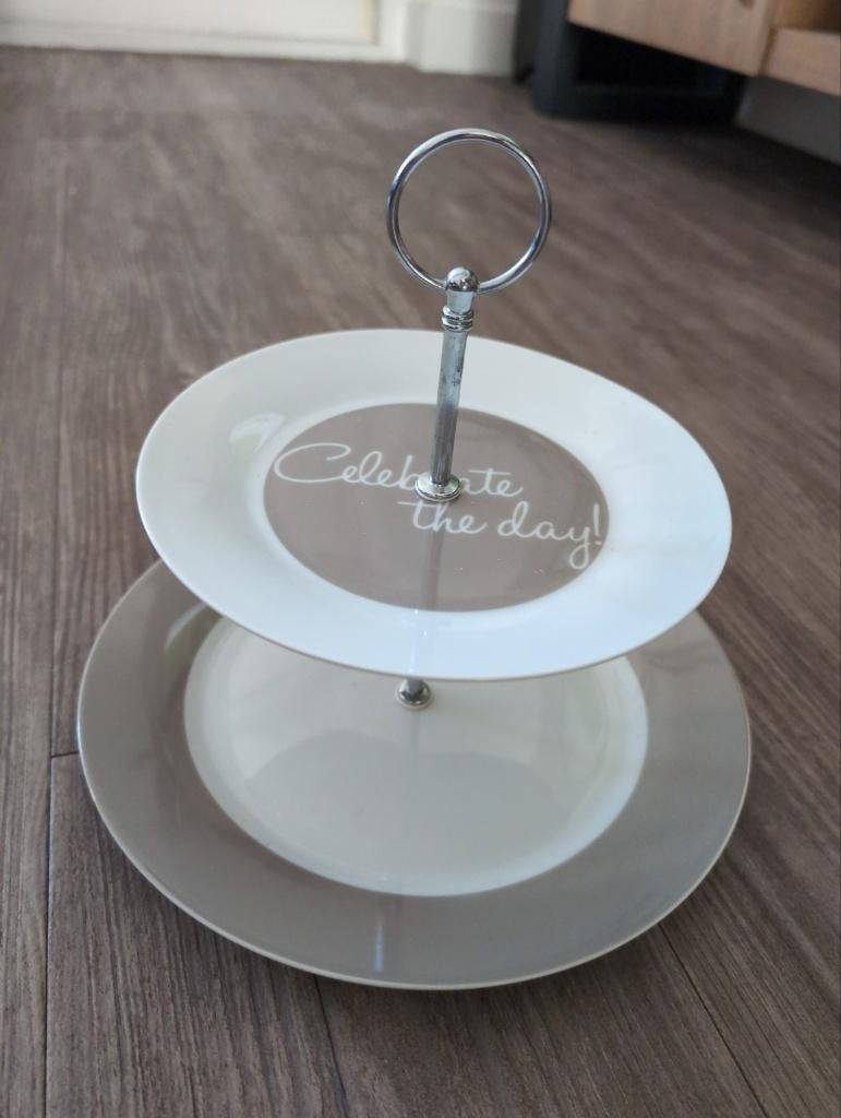 Etagère, Ophalen, Zo goed als nieuw