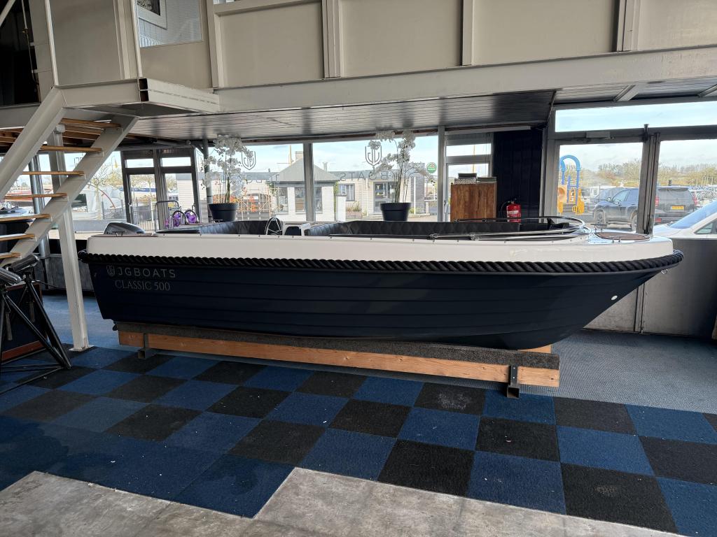 JGBOATS Classic 500 | sloep | aanbieding, Watersport en Boten, Sloepen, 10 tot 30 pk, Zo goed als nieuw, 3 tot 6 meter, Buitenboordmotor