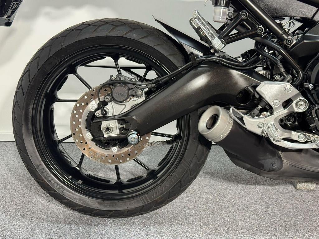 YAMAHA XSR 900 ABS (bj 2020) - foto 3