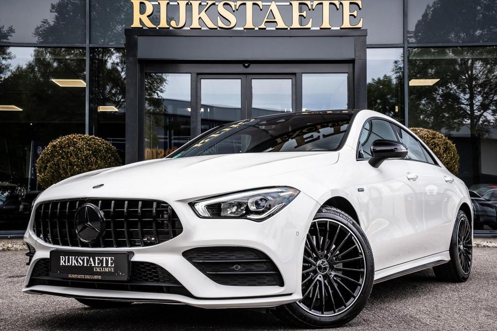 Mercedes CLA-klasse 250e AMG|PANO|CAMERA|SFEERV.|45S PAKKET, Auto's, CLA, Gebruikt, 4 cilinders, Wit