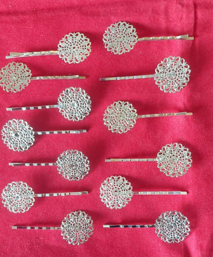 13 DIY haarspelden met bloemfiguur, Ophalen of Verzenden, Haarspeld