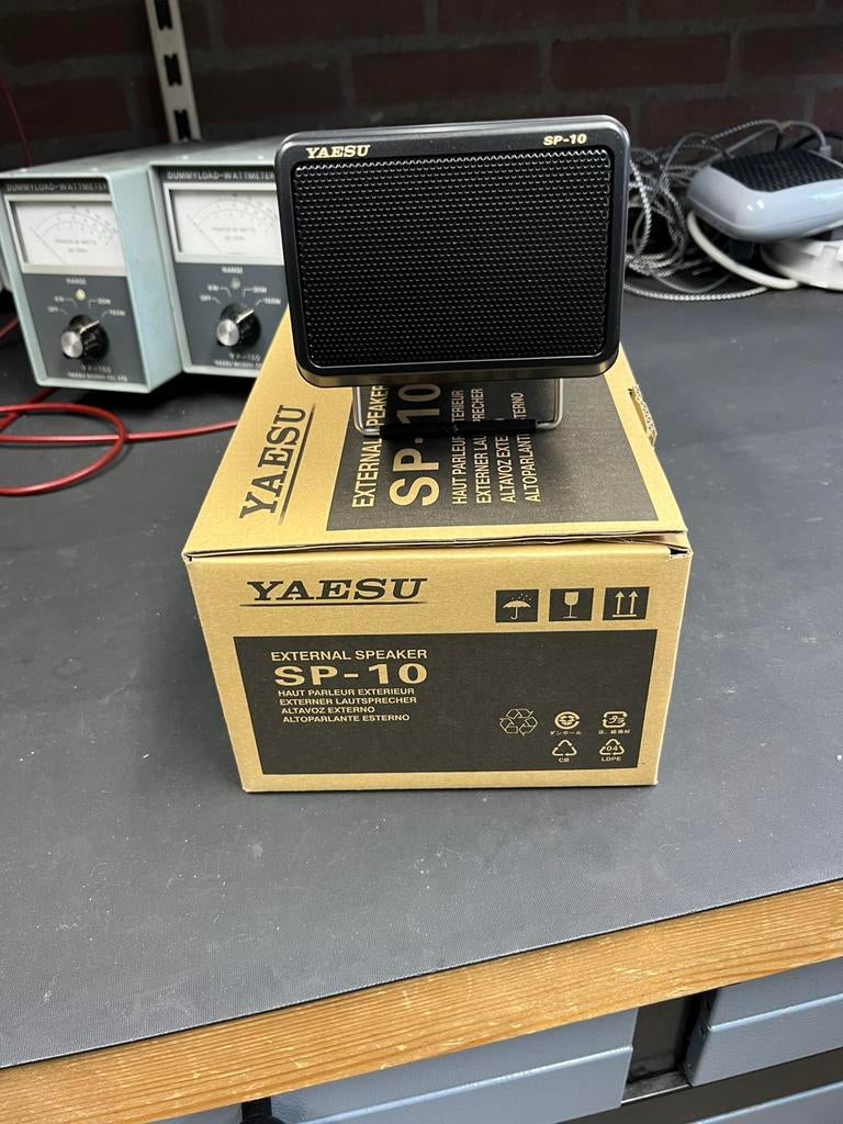 Yaesu sp 10, Telecommunicatie, Zenders en Ontvangers, Ophalen of Verzenden, Zo goed als nieuw