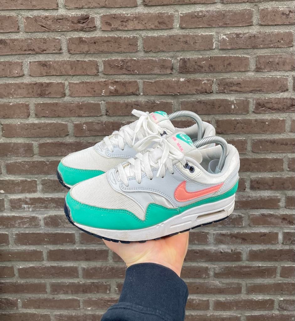 Nike Air Max 1 South Beach Watermelon, Overige kleuren, Ophalen of Verzenden, Sneakers of Gympen, Zo goed als nieuw