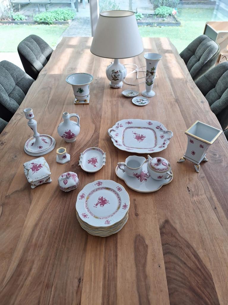 Diverse Herend porselein: Apponyi Roze, Groen en Rothschild, Ophalen