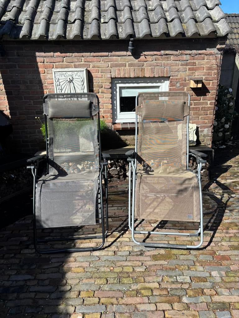 2 x Lafuma ligstoelen  XL : per stuk of per 2 te koop, Ophalen, Gebruikt, Textileen, Verstelbaar
