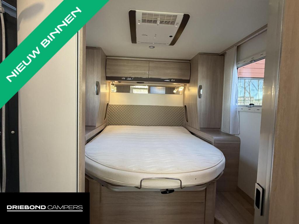 Rapido 686 F Euro6 Queensbed 2X Airco Zonnepaneel Luifel Fie, 7 tot 8 meter, Bedrijf, Elektrische ramen, Rapido