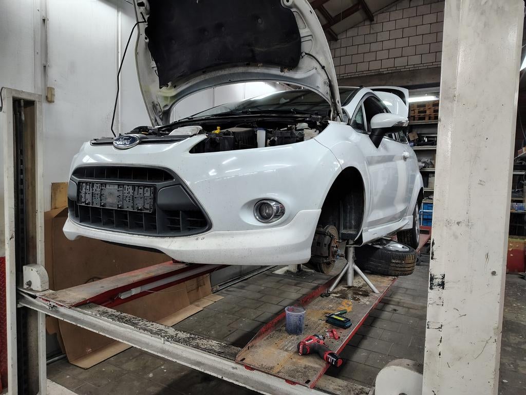 Te koop in onderdelen Ford Fiesta 2009, Ophalen of Verzenden, Ford