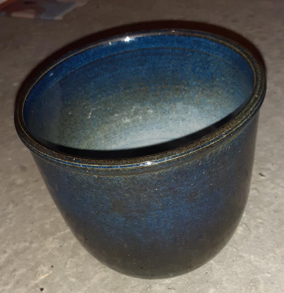 Mooie luxe vintage bloempot van zaalberg, Rond, Ophalen of Verzenden, Zo goed als nieuw, Aardewerk