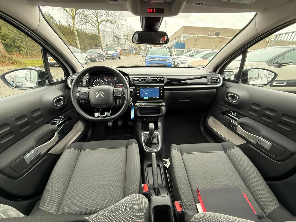 Citroen C3 1.2 PureTech Feel, Navi, Panodak Dealer auto, Voorwielaandrijving, 83 pk, Gebruikt, 1199 cc