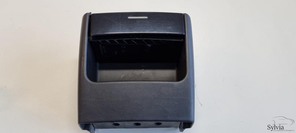Bekerhouder  console achter BMW X5 E53 8253125, Auto-onderdelen, Interieur en Bekleding, Gebruikt, -, -, Ophalen of Verzenden
