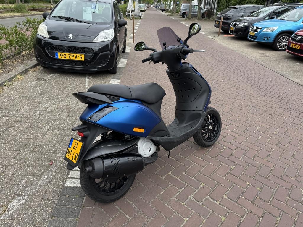 Piaggio Scooter 180cc zip sp lc a2 180cc op kenteken - foto 2