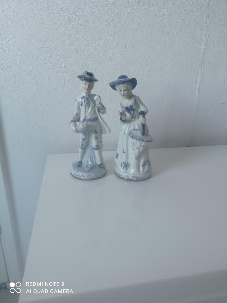 Porseleinen Beeldjes - Man en Vrouw - 20cm, Verzamelen, Beelden en Beeldjes, Ophalen of Verzenden, Zo goed als nieuw, Mens