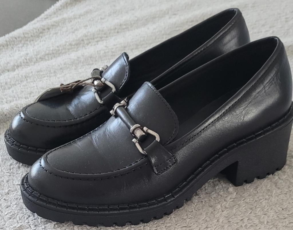 Schoenen leer -  nieuw   - maat 37, Kleding | Dames, Schoenen, Verzenden, Zwart, Lasocki, Lage of Enkellaarzen