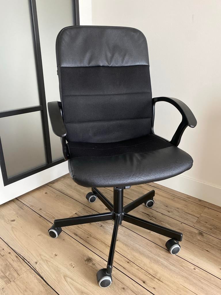 IKEA Renberget Bureaustoel - Verstelbaar, Huis en Inrichting, Bureaustoelen, Ophalen, Gebruikt, Zwart, Bureaustoel
