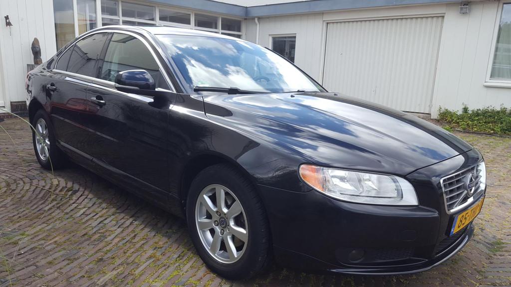 Volvo S80 1.6 T4 Kinetic Automaat Excellent mooi en top onde, Gebruikt, 4 cilinders, Met garantie (alle), Leder en Stof
