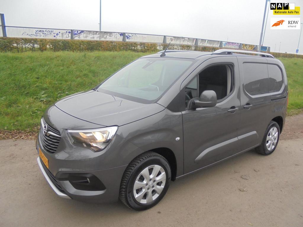 Opel Combo opel Combo 1.5 diesel Automaat Airco lmv pdc navi, Auto's, Gebruikt, 4 cilinders, 23 km/l, Origineel Nederlands