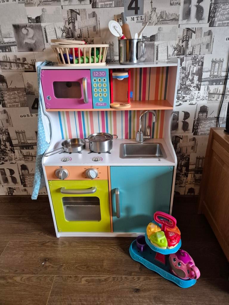 Speel keukentje met accessoires, Ophalen, Gebruikt
