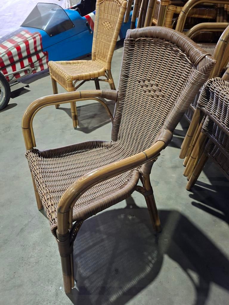 Partij terrasstoelen / tuinstoelen, Ophalen