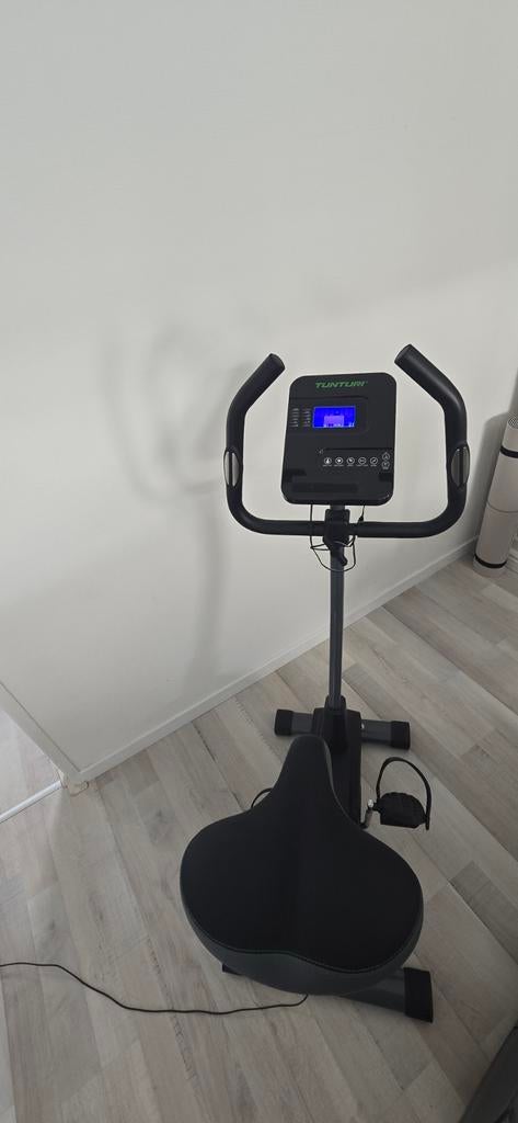 Tunturi Cardio Fit E35 Hometrainer - Zo goed als nieuw, Ophalen of Verzenden, Zo goed als nieuw, Metaal, Benen