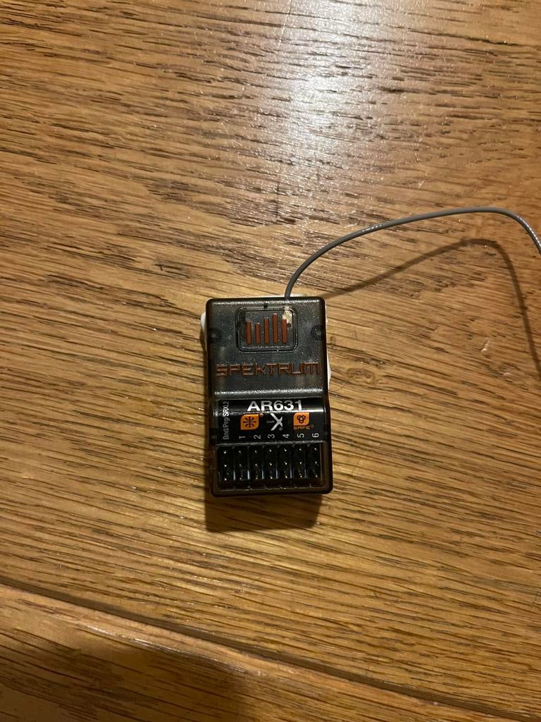 Spektrum ontvanger AR631, Ophalen, Zo goed als nieuw