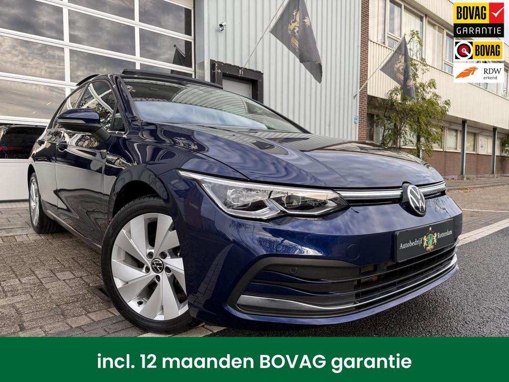 Volkswagen GOLF 1.5 eTSI Style LED/LMV17/PDC/NAVI/VIRTU/PANO, 12 maanden, 4 cilinders, Blauw, Bedrijf