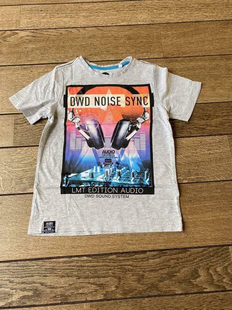 Leuk grijs C&A T-Shirt maat 134/140, Kinderen en Baby's, Kinderkleding | Maat 134, C&A, Ophalen of Verzenden, Zo goed als nieuw