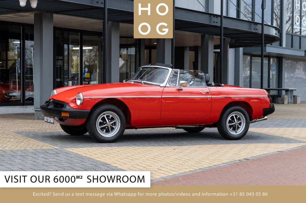 MG B 1.8 LHD - Fully restored (bj 1975), Auto's, 63 pk, Zwart, Cabriolet, Origineel Nederlands