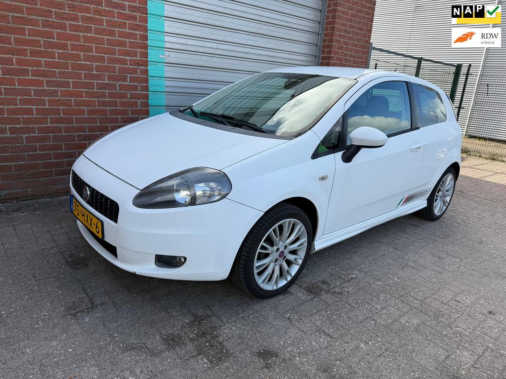 Fiat Grande Punto 1.4 NeroBianco Bj:2009 NAP!, Voorwielaandrijving, 4 cilinders, Elektrische ramen, 400 kg