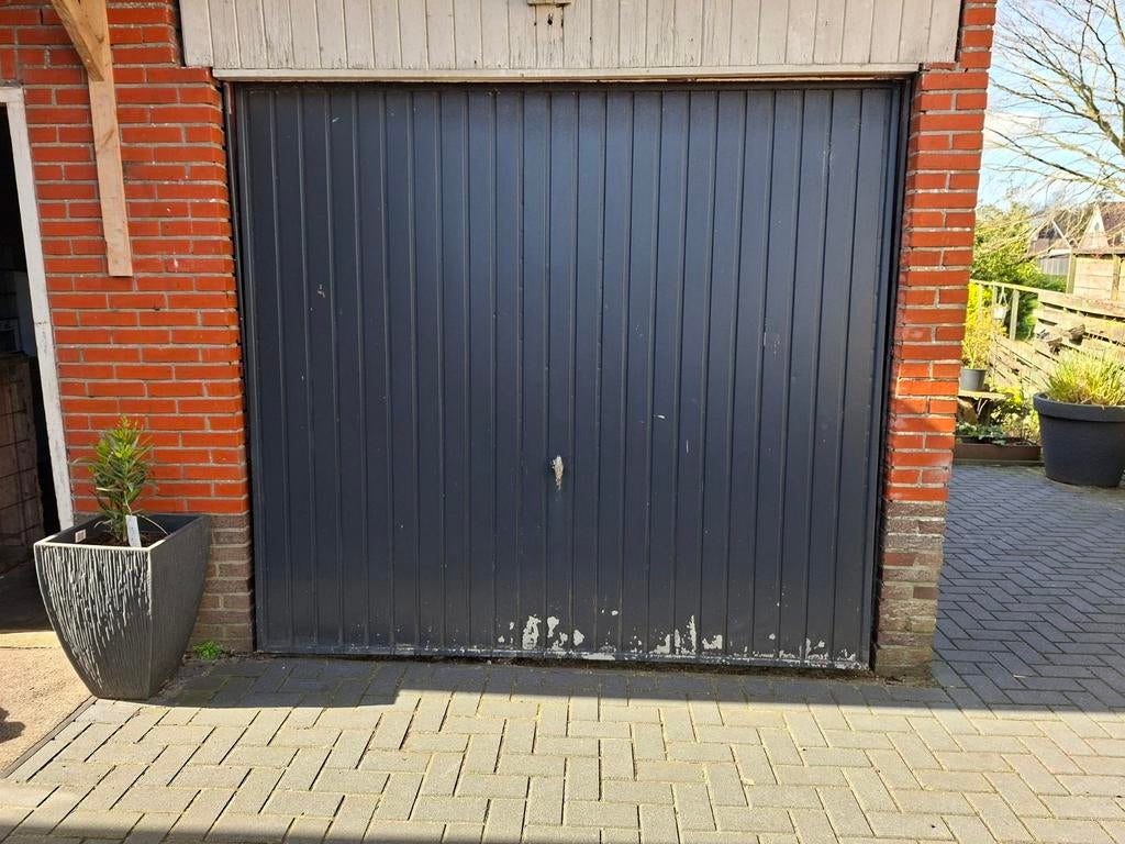 GRATIS garage kanteldeur van ijzer., Ophalen