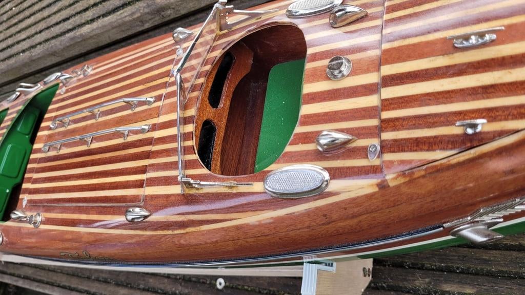 Typhoon van aeronaut, Ophalen