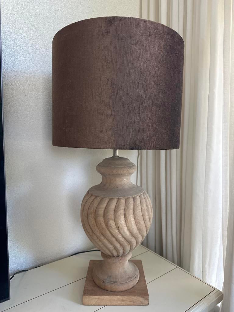 Schemerlamp uit hout gesneden, Huis en Inrichting, Lampen | Tafellampen, Ophalen, Romantisch, Zo goed als nieuw, 75 cm of meer