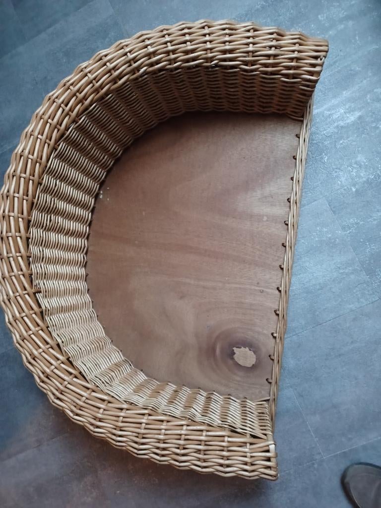 Ovale rieten hondenmand 80 bij 55cm., Ophalen, Zo goed als nieuw, Riet