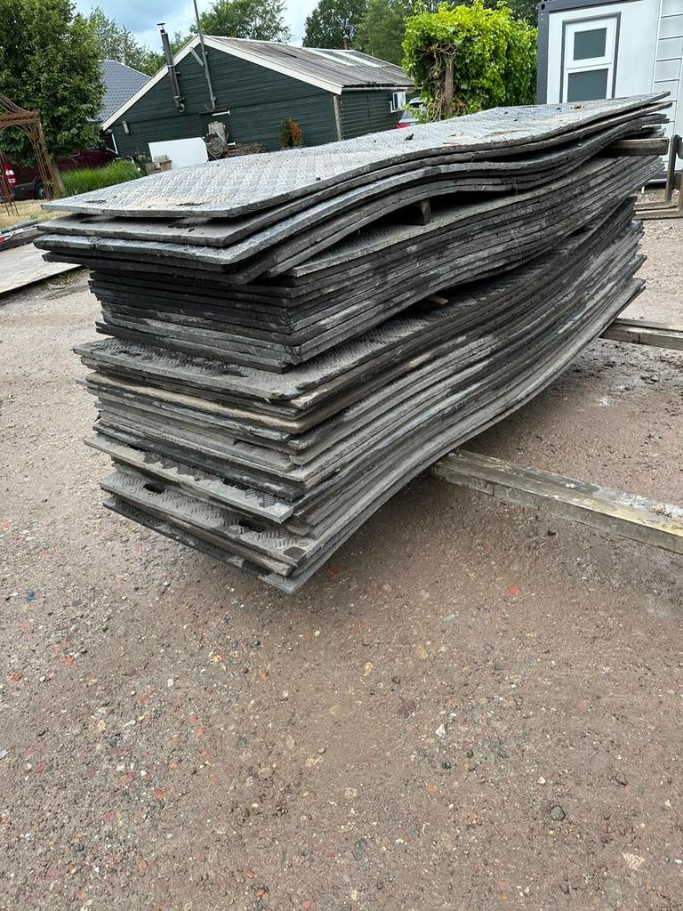 Kunststof rijplaten verhuur., Tuin- of Vijveraanleg