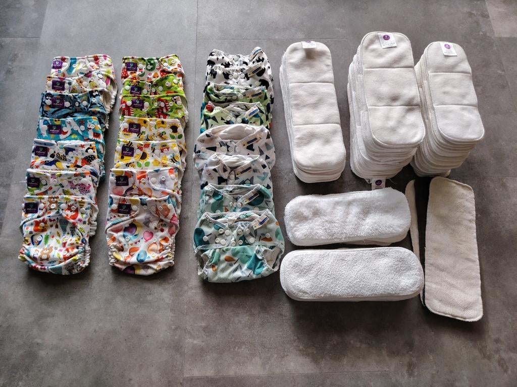 (Over)complete set wasbare luiers Milovia en Motheraese, Ophalen of Verzenden, Gebruikt