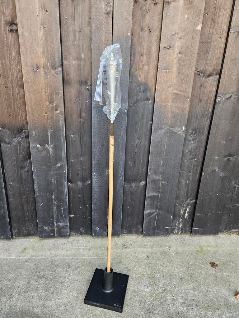 Nieuwe Blomus fakkel op standaard - hout/rvs, Tuin en Terras, Ophalen of Verzenden, Nieuw