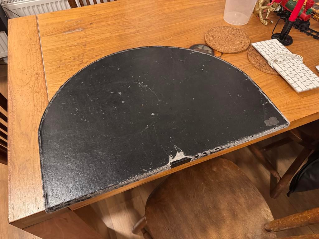 Gebruikte bureau onderlegger, Ophalen, Kunststof, Gebruikt, 50 tot 100 cm