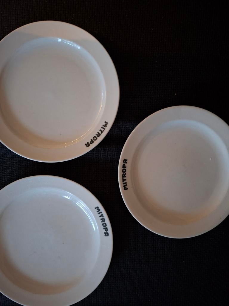 Originele DDR Mitropa Borden 4€ per stuk, Ophalen, Aardewerk, Effen, Bord(en)