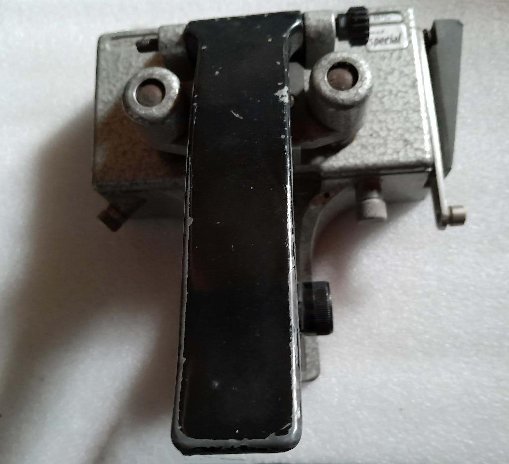 Professionele 35mm plakpers, Verzamelen, Fotografica en Filmapparatuur, Ophalen of Verzenden, 1960 tot 1980