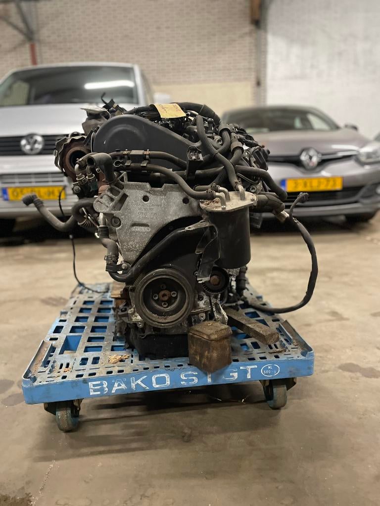 Volkswagen Cff motor 2.0 TDI BJ 2012 125.000 km, Ophalen, Volkswagen